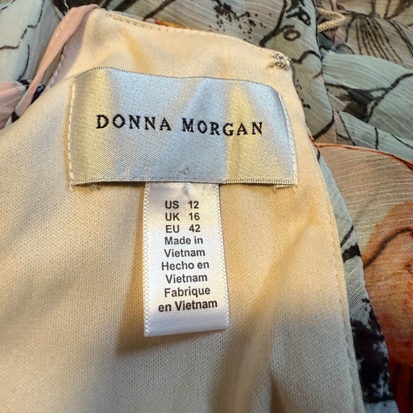 Donna Morgan Floral Halter Maxi Dress – Size 12 (US) - Picture 8 of 8